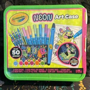 Crayola Neon Art Kit Brand NEW Sealed